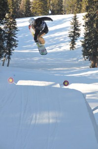 2013-Kirra-Kotsenburg-brighton-free-flow