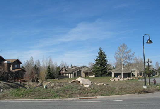 2007 - Creekside Easement from Silver Springs Road