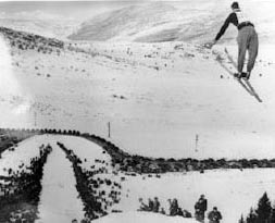 Ecker Hill jumper 1915-1920