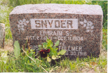 Ephraim S. Snyder and Susannah Fullmer Snyder headstone