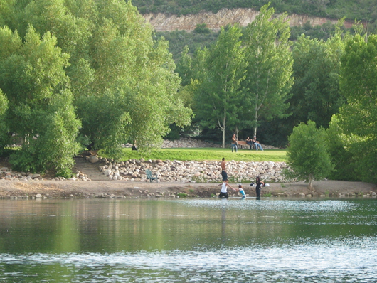 Silver Springs Park - swimmers - June 7, 2008