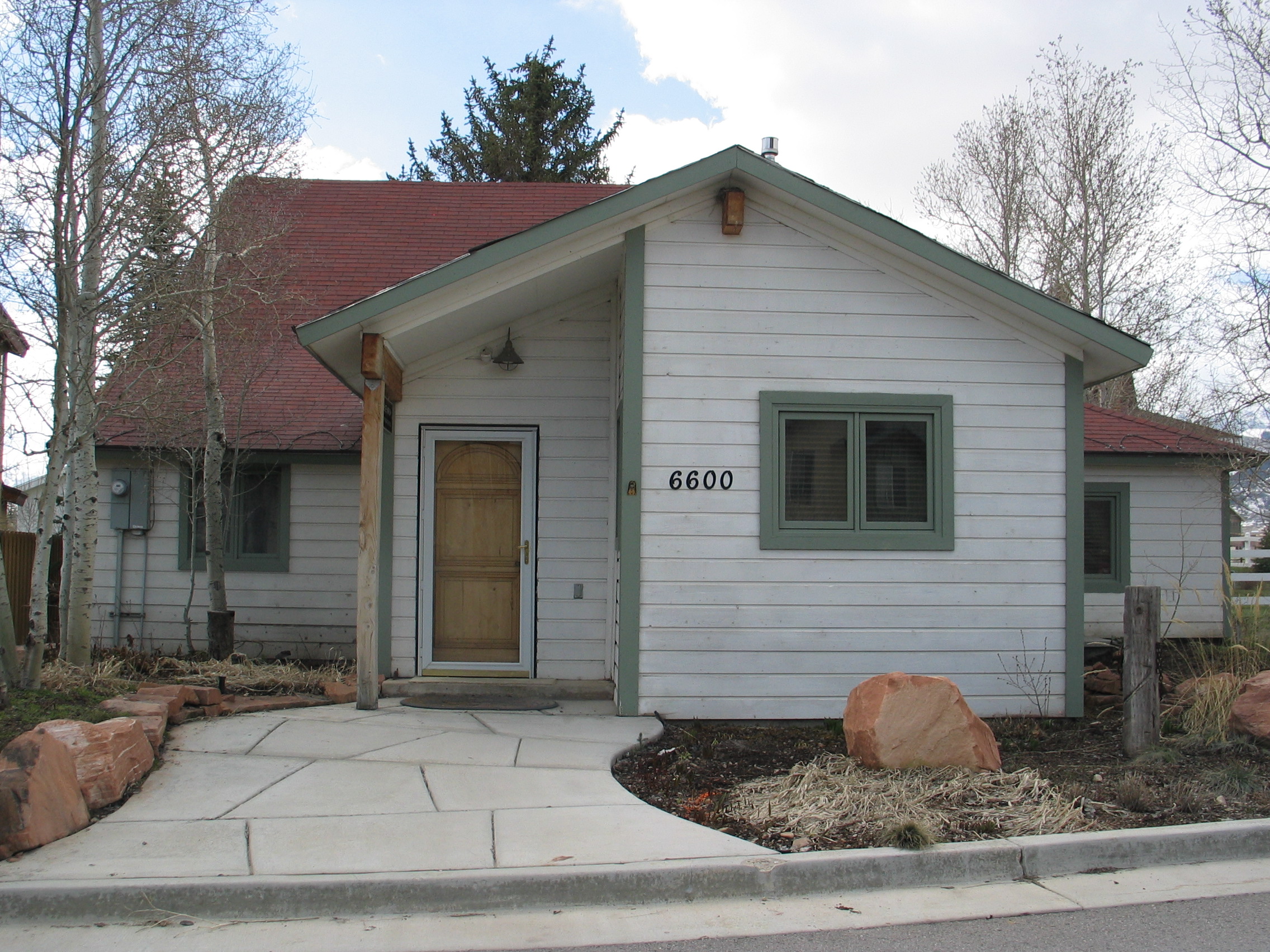 Stoven Dairy farmhouse now remodeled for Trend Construction Co.